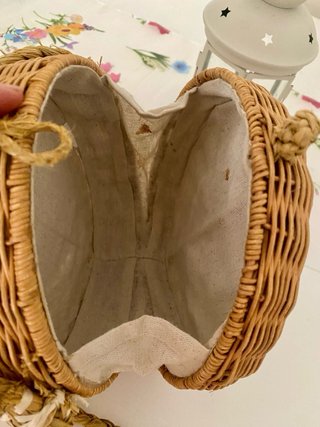 Bolso ZARA  mimbre con conchas