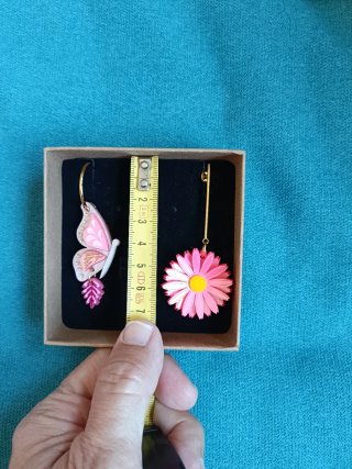 Pendientes" Taro" Sin usar
