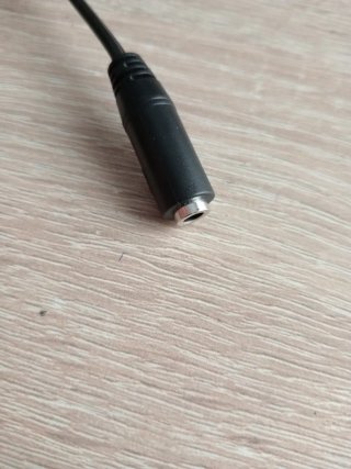 Adaptador Audio 3.5mm Hembra a 2x Macho