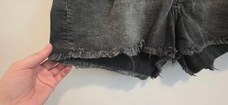 Shorts Vaqueros Gris Desgastado H&M Talla 44