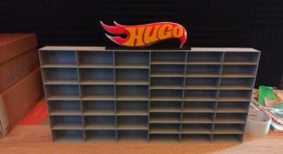 Estantería coches juguete + nombre