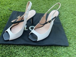 Zapatos Lodi Beige y Negro Talla 36