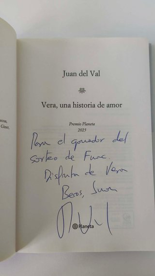 libro  vera una historia de amor  NUEVO Y FIRMADO