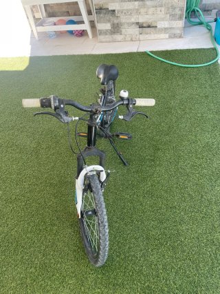 Bicicleta infantil negra 20 pulgadas