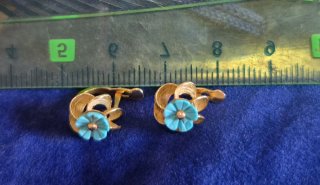 Pendientes de niña Oro 18kt Flor Turquesa natural