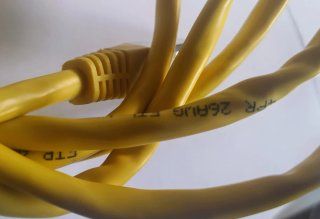 Cable de Red Ethernet Amarillo conectores RJ45