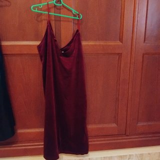 Vestidos Negro y Rojo