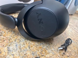Auriculares Sony  Negros inalámbricos