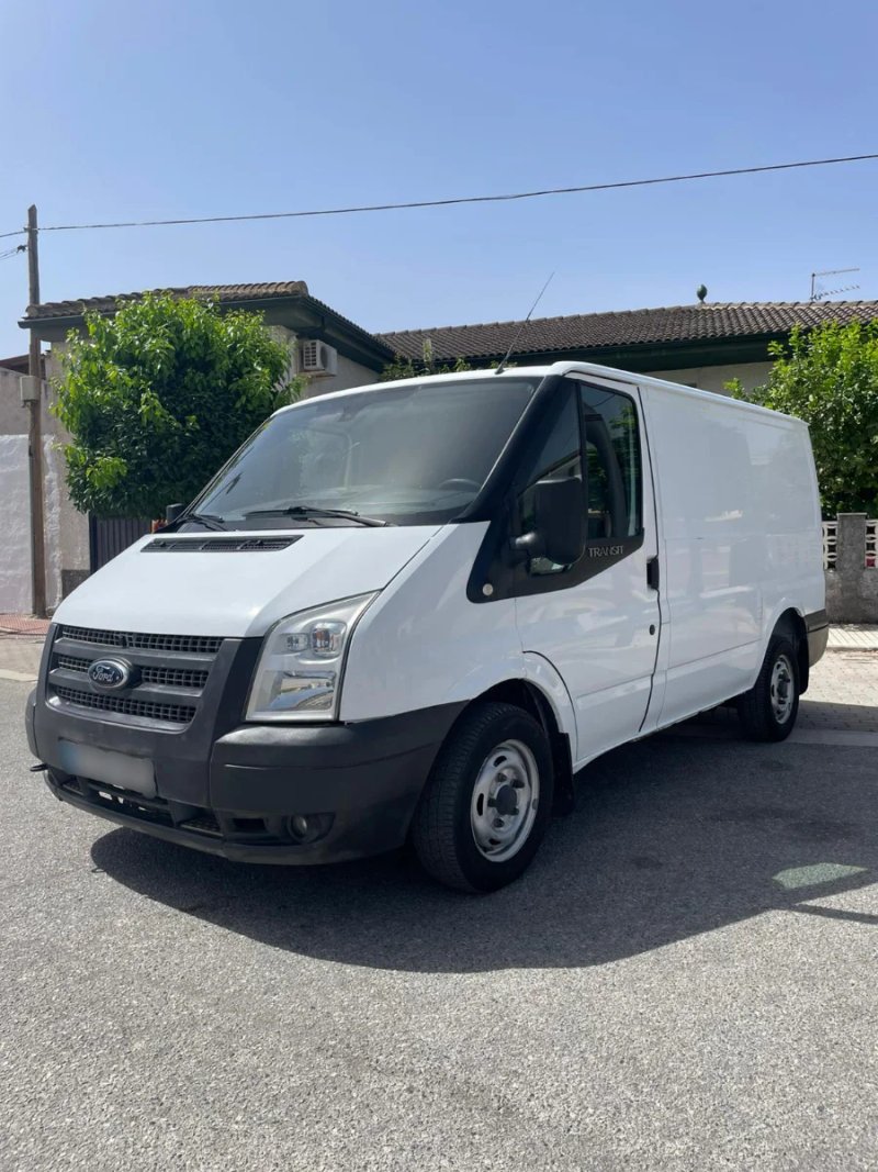 Ford Transit 2012 - foto 1