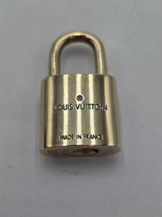 Set Lucchetto e Chiave Louis Vuitton Beige/Oro