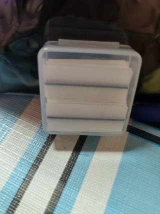 10 Pares Pestañas Postizas + Tiras Adhesivas
