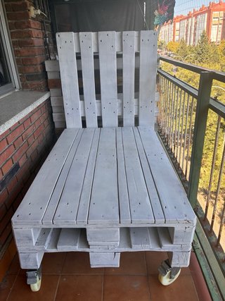 Sofá Palet Beige y Blanco con Ruedas