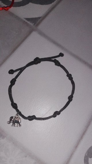 Pulsera 7 nudos negra con elefante