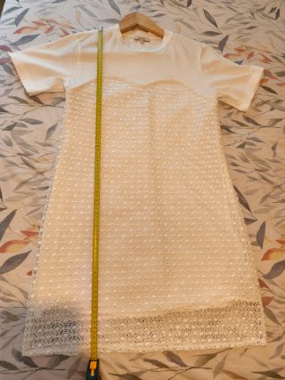 Vestido blanco manga corta encaje