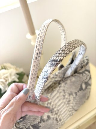 BOLSO MANO PIEL PITÓN