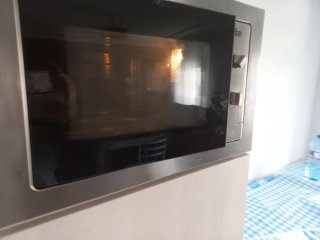 Microondas Teka encastre, con marco