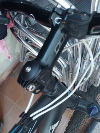 Bicicleta de Montaña Negra ORBEA