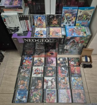NeoGeo CD + PSP Assassin's Creed + Wii U
