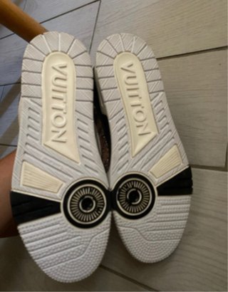 scarpe lv Beige/Marrone Nuove prezzo trattabile
