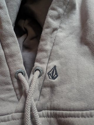 Sudadera Volcom con capucha