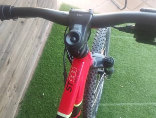 Bicicleta Rockrider ST900 24