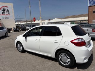 Toyota Auris 2012