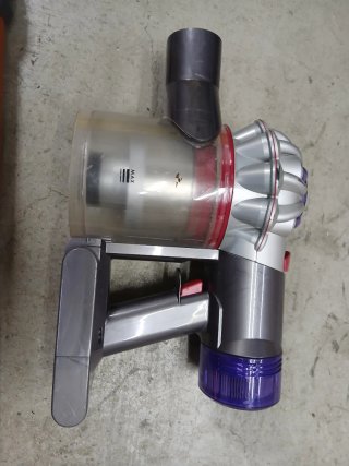 Dyson V8 Aspirapolvere