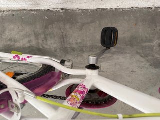 Bicicleta infantil Btwin rosa