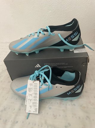 Adidas Messi Talla 41 Azul/ Plata Nuevas