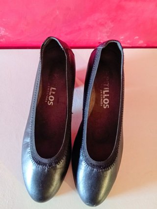 Zapatos tacón PITILLOS negras