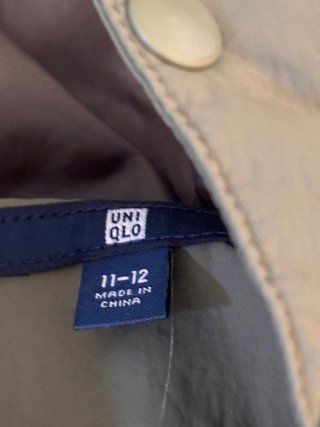 Abrigo Uniqlo niño verde