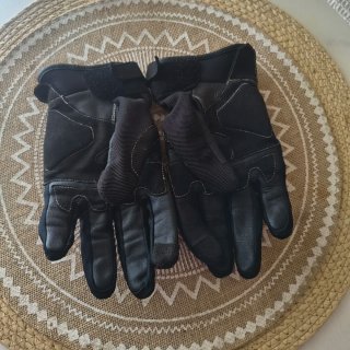 Guantes de moto reforzados