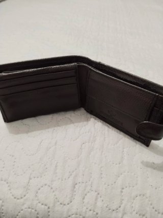 Cartera de hombre de cuero marrón