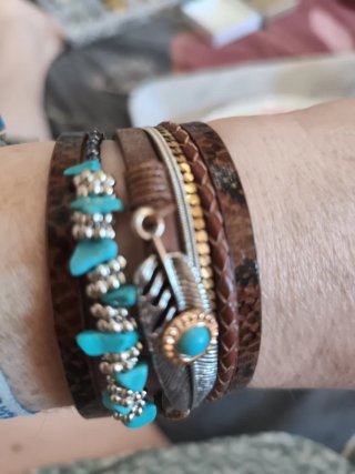 Pulsera cuero con cierre magnético