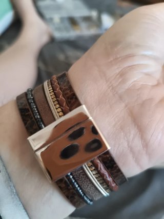 Pulsera cuero con cierre magnético