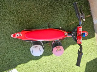 Moto Eléctrica Infantil Roja y Blanca