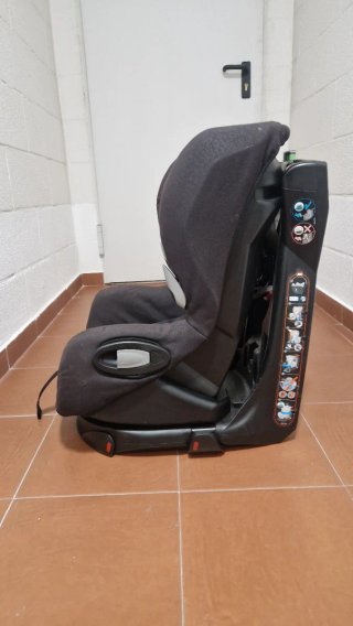 Bébé Confort Axiss Silla Coche Giratoria Grupo 1