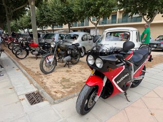 Suzuki GSXR 750 Restaurada