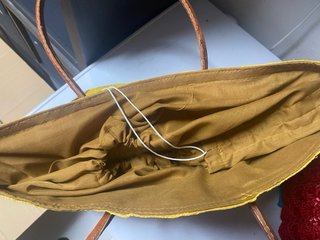 Borsa mare gialla con stelle