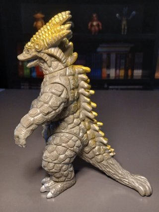 Sofubi Vintage, Salamander - Bandai 1989