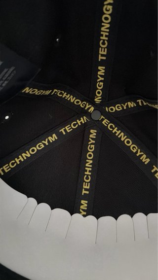 Cappellino Technogym Nuovo Nero Giallo