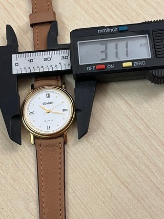 Reloj Duward Cuarzo Chapado Oro