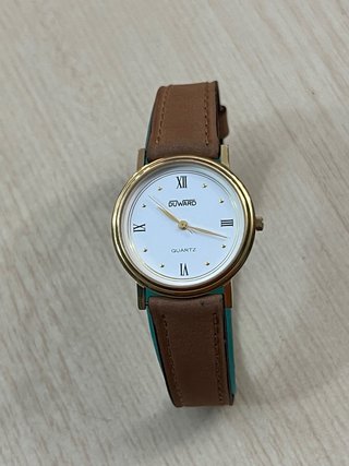 Reloj Duward Cuarzo Chapado Oro
