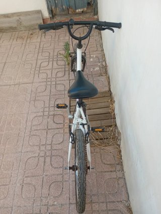 Bicicleta infantil B'TWIN blanca