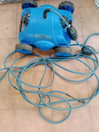 Robot Limpiafondos QP Piscina