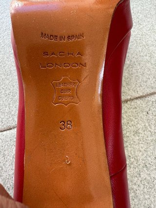 Zapatos de tacón rojos Sacha London