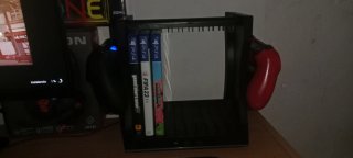 PS4 Negra + 2 Mandos + 3 Juegos