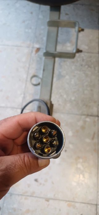 Remolque metálico multiusos