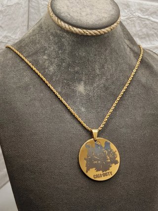 Medalla Call of Duty Acero Quirúrgico Chapado Oro