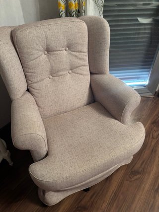 2 Sillones Orejeros Beige